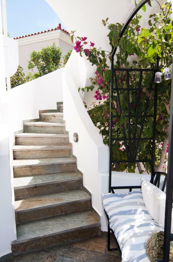 Nautilus Nontas Hotel Megalochori  Exterior photo